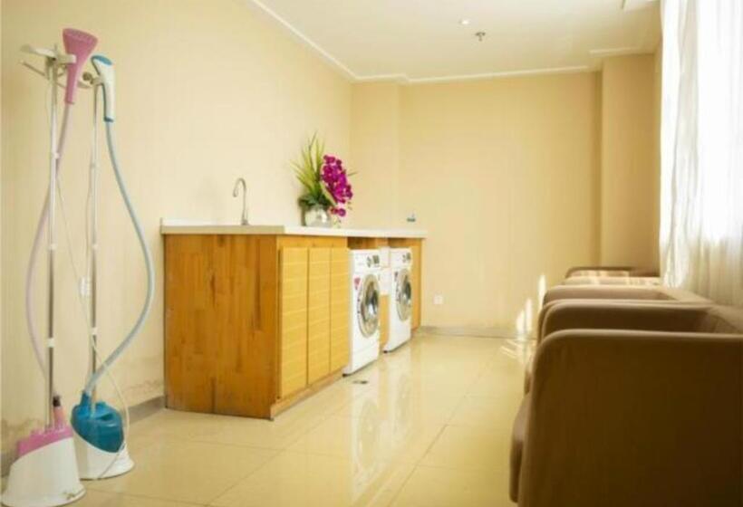 בית מלון כפרי City Comfort Inn Tianmen East Lake Wanda Plaza