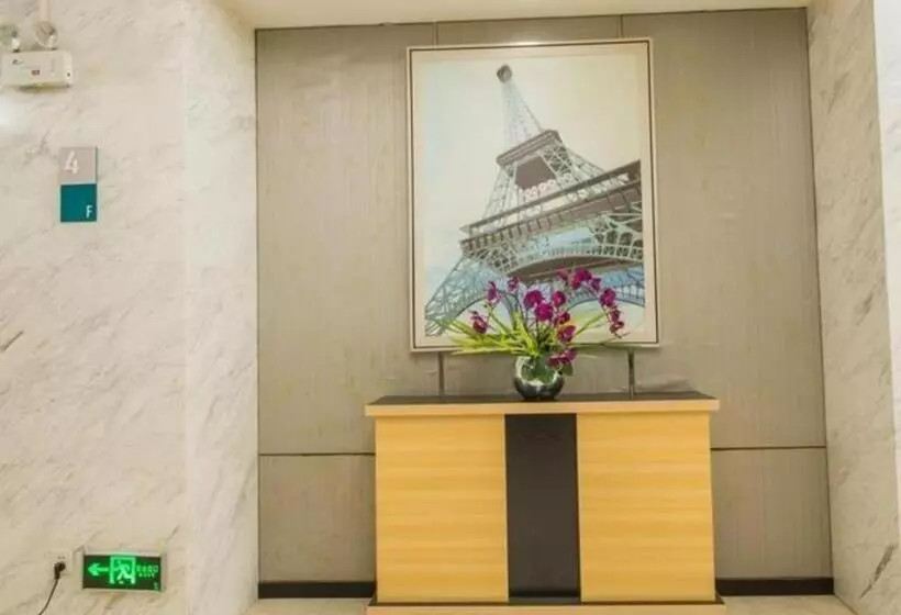 ホテル City Comfort Inn Yibin Cuipingshan Park