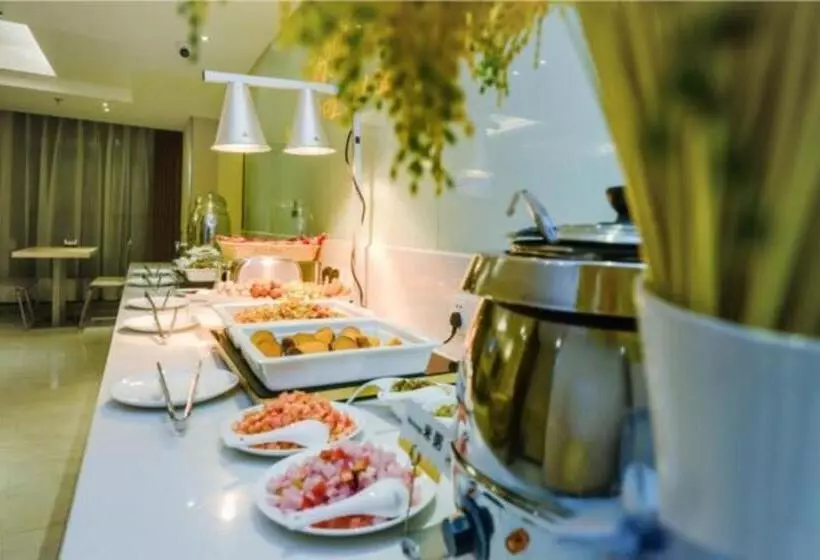 ホテル City Comfort Inn Yibin Cuipingshan Park
