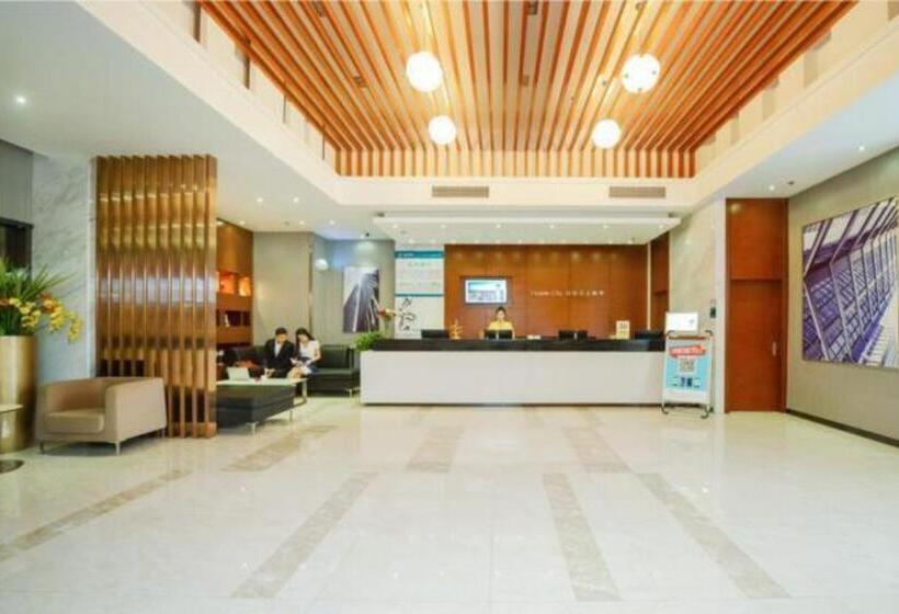 Отель City Comfort Inn Yibin Cuipingshan Park