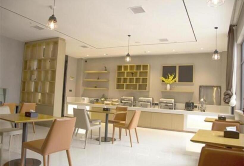 Hotel City Comfort Inn Yichang Yuan An Passenger Station