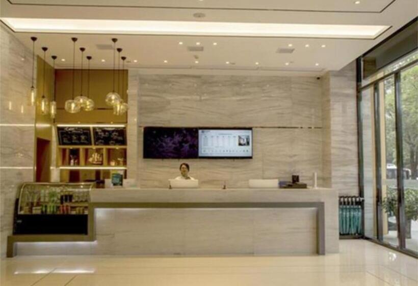 Hotel City Comfort Inn Yichang Yuan An Passenger Station