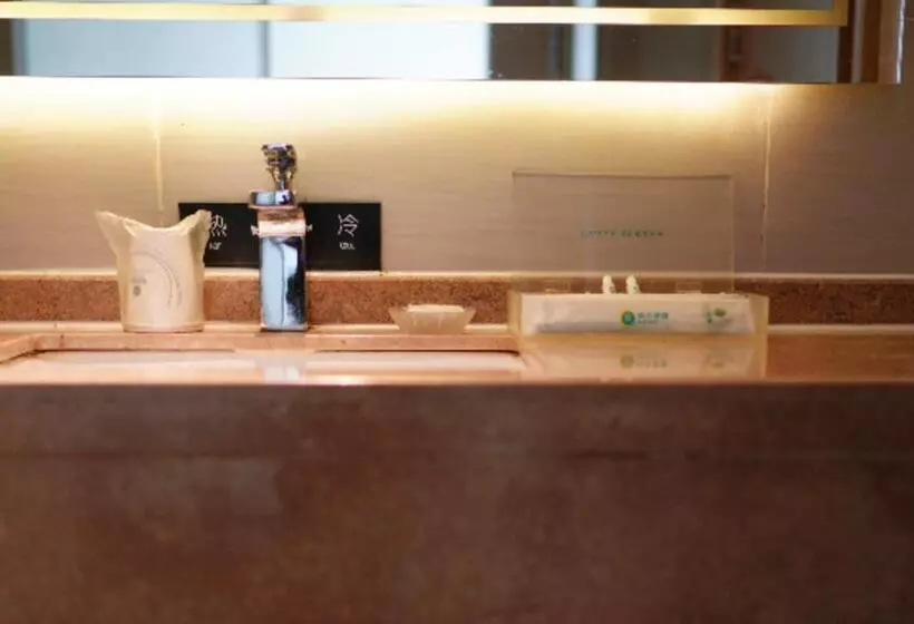 Hotelli City Comfort Inn Zhanjiang Xuwen Port Wharf Passenger Station