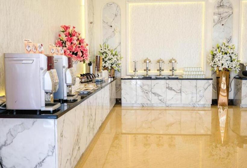 فندق Lk Grand Empire