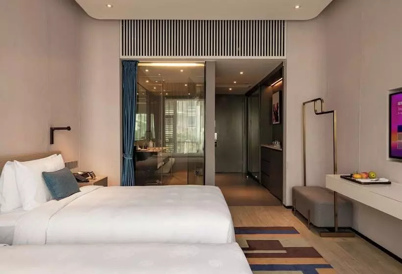 Hotelli Lujiang Mega