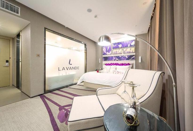 Lavande Hotels Qingxu Wenyuan Road