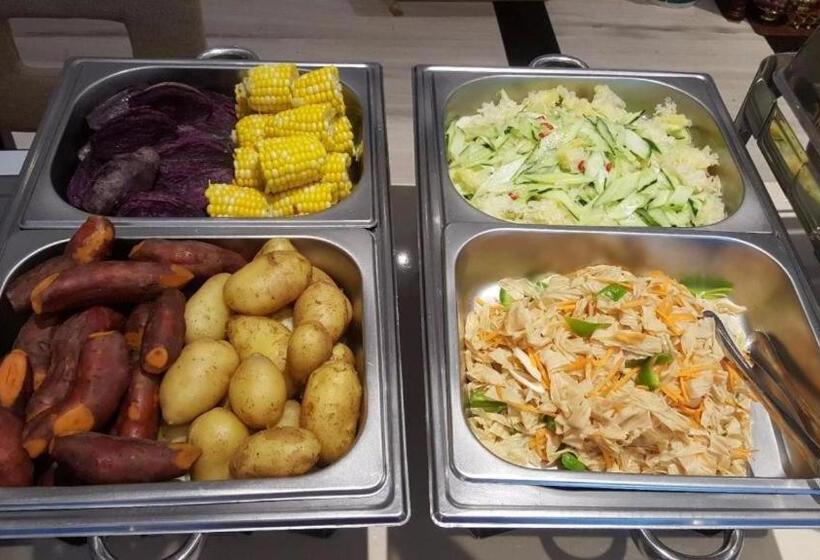 Lavande Hotels Shenzhen Longgang Dayun Center Jixiang Metro Station