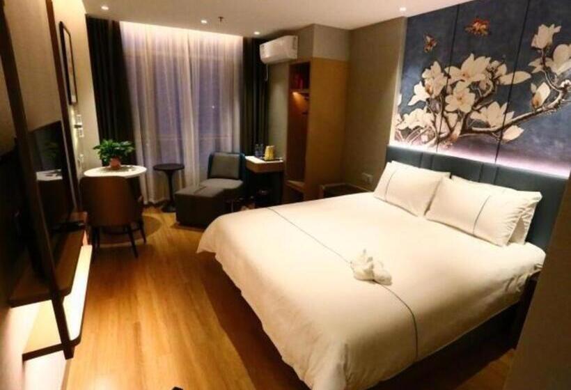 Magnotel Hengshui Lake Jizhou Middle School