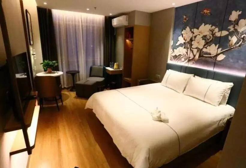 Magnotel Hengshui Lake Jizhou Middle School