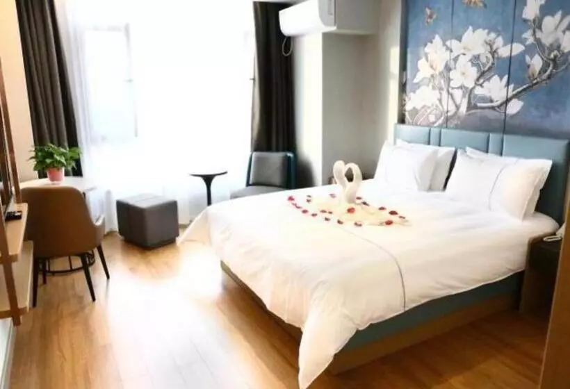 Magnotel Hengshui Lake Jizhou Middle School