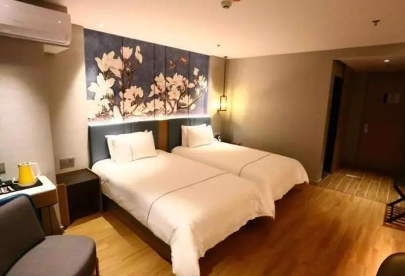 Magnotel Hengshui Lake Jizhou Middle School