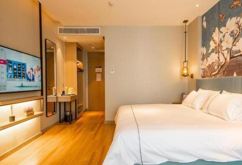 Magnotel Tongxiang Shimao Center