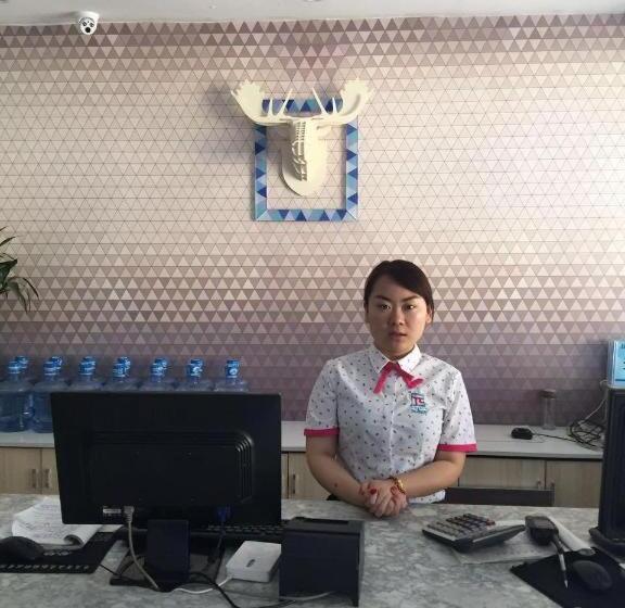 Pai Hotel Zaozhuang Central Plaza