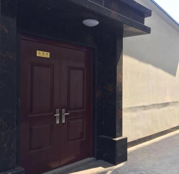 Pai Hotel Zaozhuang Central Plaza