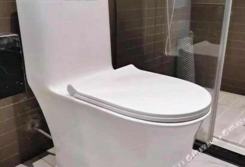 Xana Hotelle Luzhou High Speed Railway Station Trading Market Passenger Terminal