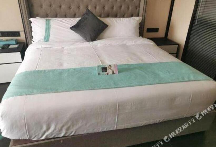 Xana Hotelle Luzhou High Speed Railway Station Trading Market Passenger Terminal