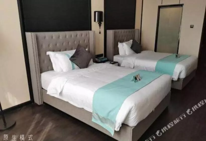 Xana Hotelle Luzhou High Speed Railway Station Trading Market Passenger Terminal