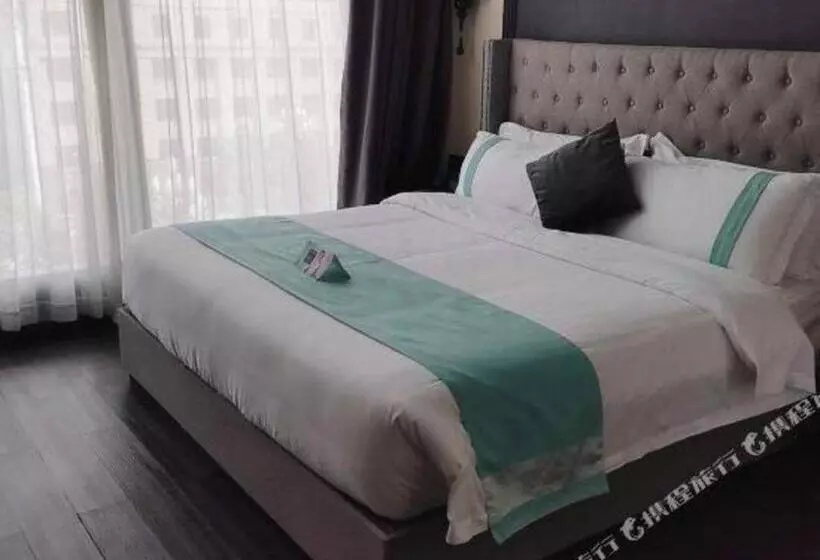 Xana Hotelle Luzhou High Speed Railway Station Trading Market Passenger Terminal