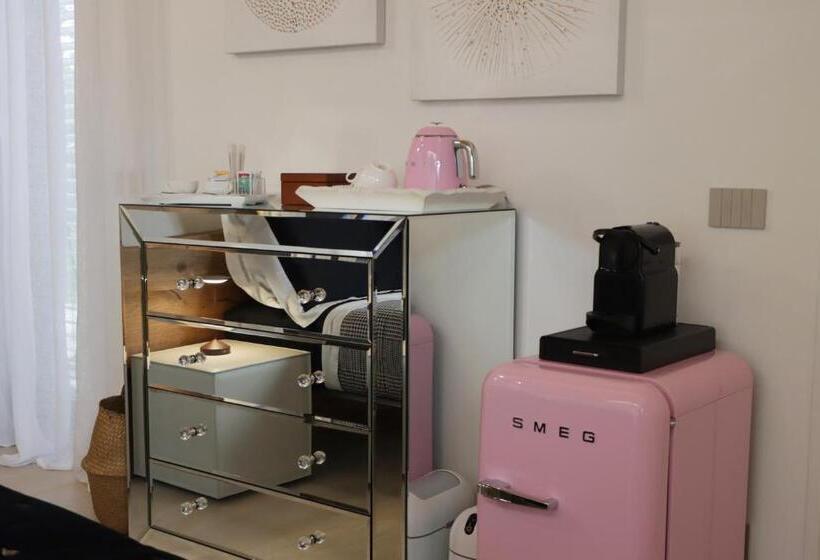 مبيت وإفطار La Loggia