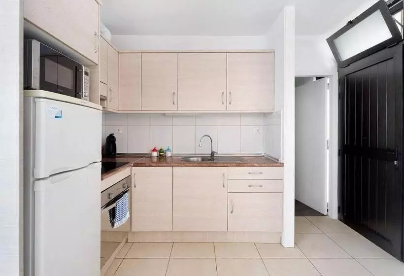 Casa Lizzy   Appartamento Con Vista Giardino N325