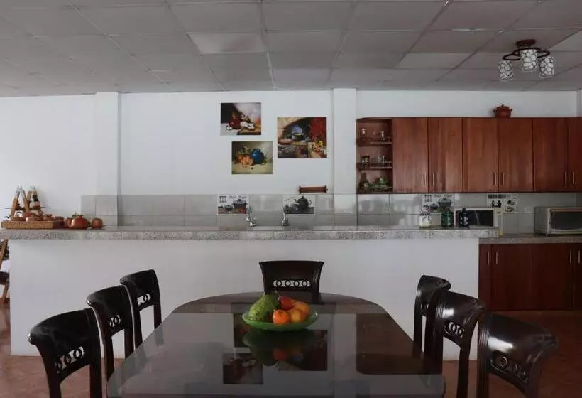 ホテル Albergue Schuler
