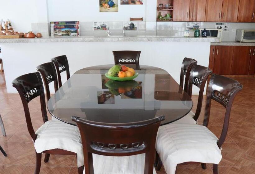 هتل Albergue Schuler