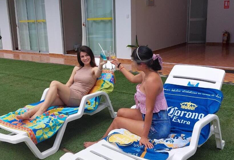 هتل Albergue Schuler