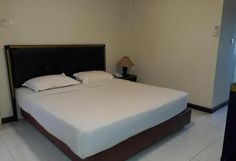 Hotel Pangrango 3