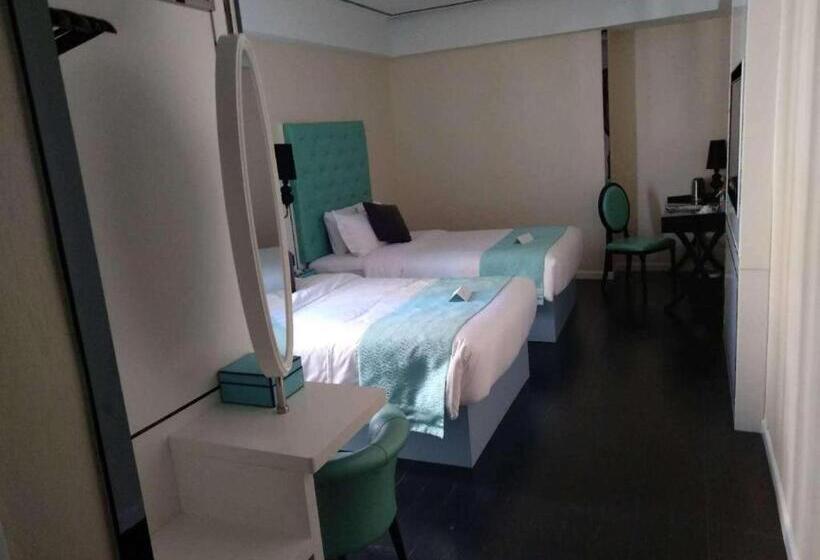 Hotelli Xana Lite Hefei Railway South Station