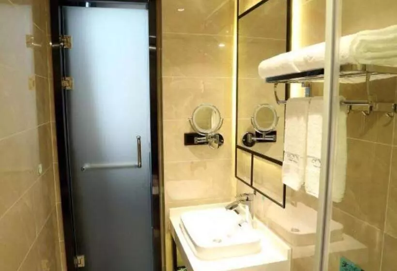 Hotelli Xana Lite Jiangmen Yingbin West