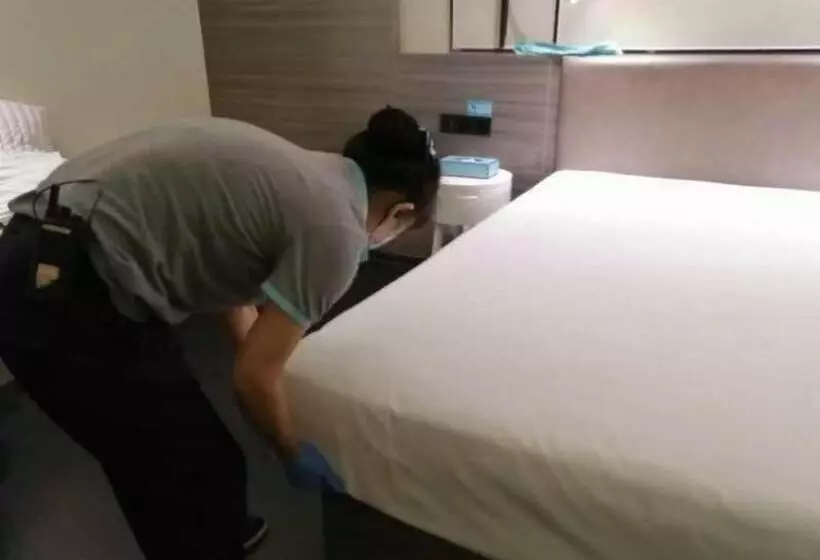 Hotelli Xana Lite Jiangmen Yingbin West