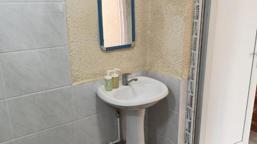 پانسیون Aura Relax