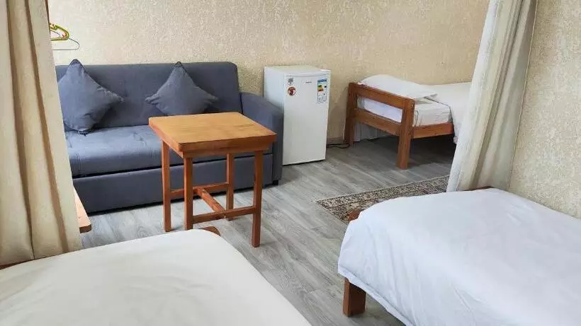 پانسیون Aura Relax