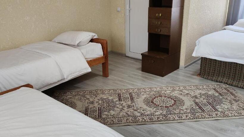 پانسیون Aura Relax