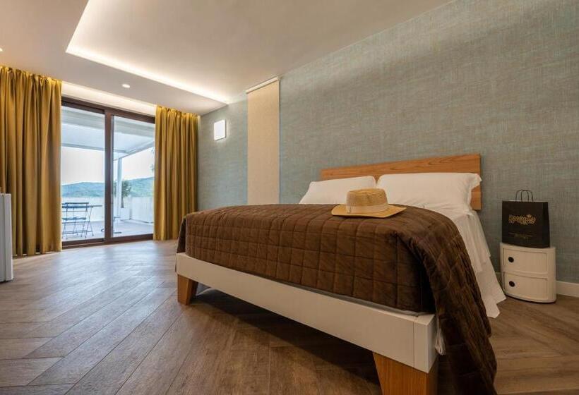 پانسیون Blumarea