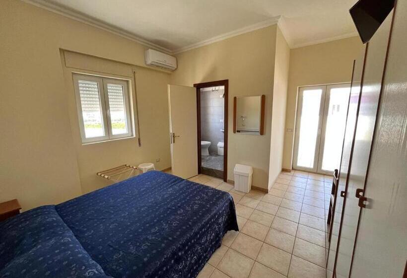 ペンション Casa La Viola