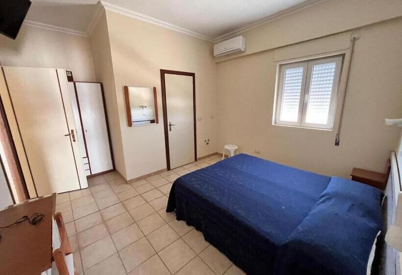 ペンション Casa La Viola