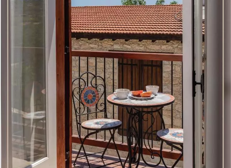 Majatalo Melissothea Stone Suites