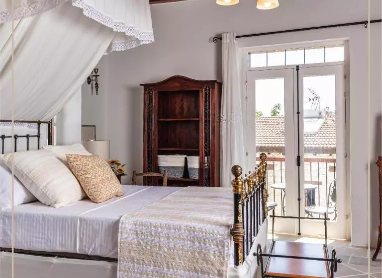 Majatalo Melissothea Stone Suites