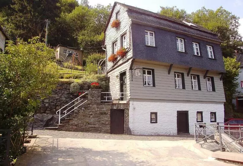 Aamiaismajoitus (B&B) Nähkiste