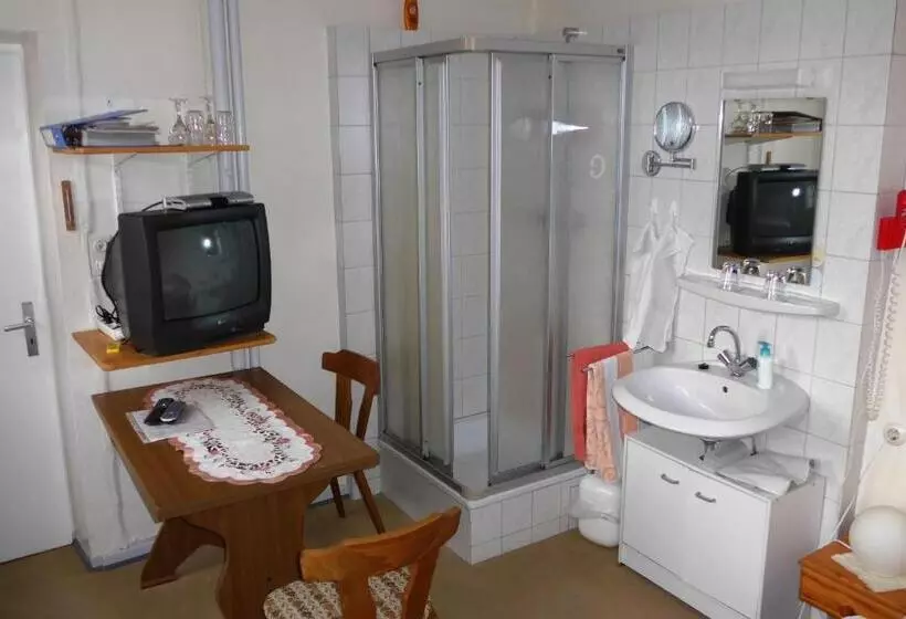 Aamiaismajoitus (B&B) Nähkiste