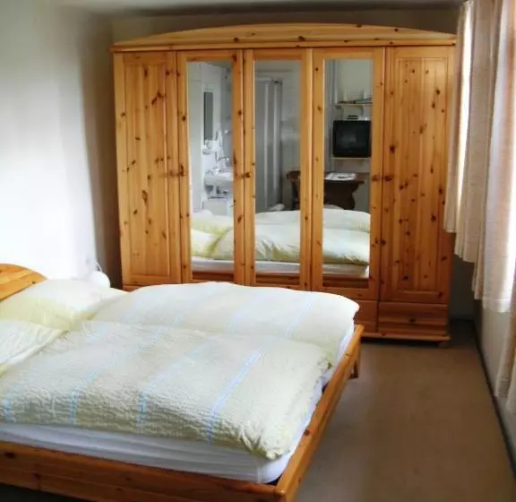 Aamiaismajoitus (B&B) Nähkiste