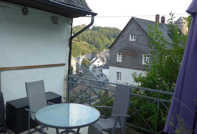 ベッドアンドブレックファースト Nähkiste