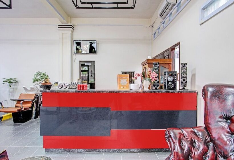 בית מלון כפרי Oyo Life 92184 Mr Brown Homestay