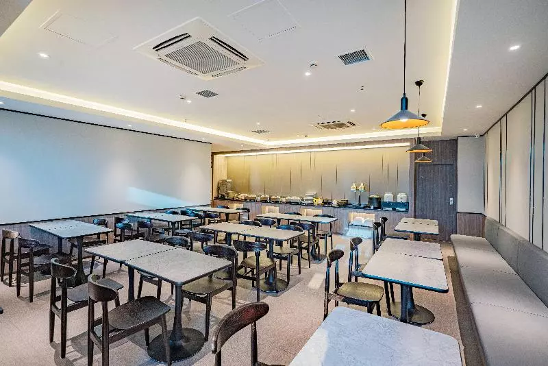 ホテル Hanting  Shangrao Centre Square Zhongshan Road