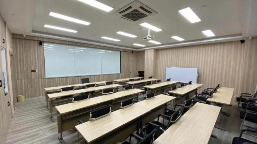 Hanting Hotel Xuancheng Guogou Plaza