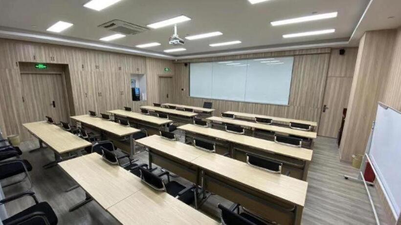 Hanting Hotel Xuancheng Guogou Plaza