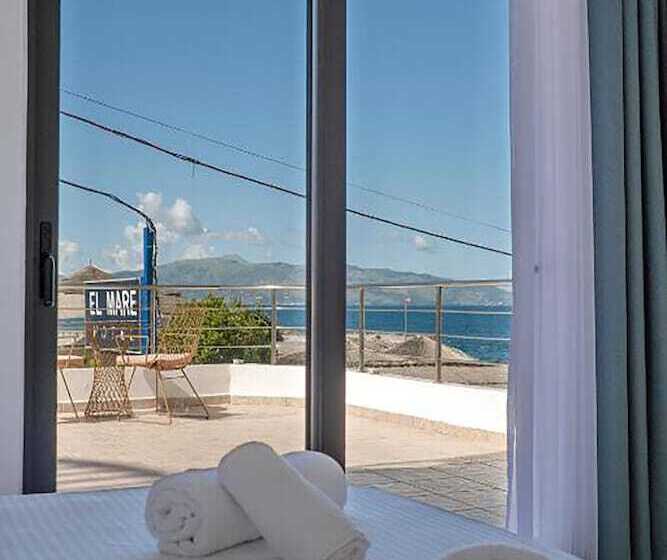 فندق El Mare