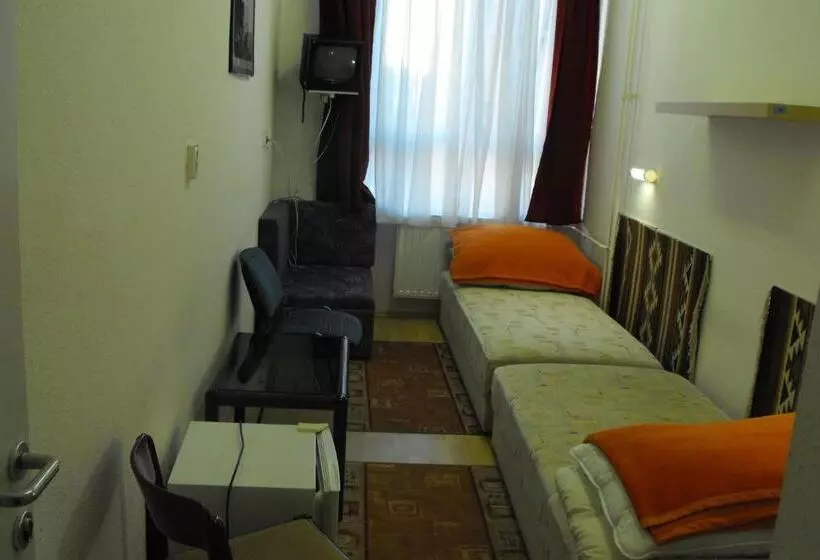 Pannonia Hostel