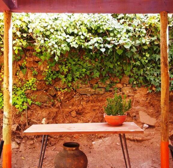 پانسیون Convento Senhora Da Vitória